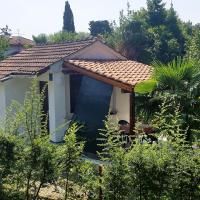 Seaside holiday house Umag - 7632, hotel v destinaci Umag