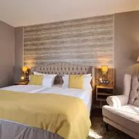 Hotel Zum Leineweber، فندق في بورغ (سبريوالد)