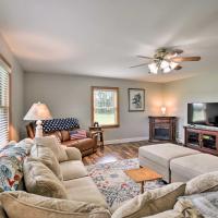 Pet-Friendly Woodsy Gem quarter Mi to Chesapeake Bay, hotel near Accomack County Airport - MFV, Exmore