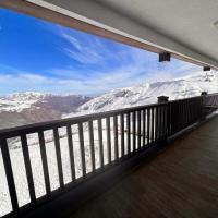 Bello y amplio Depto con vista a la cordillera 7PAX Servicio HOM LCCB 404, hotel in Valle Nevado