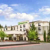 Holiday Inn & Suites Bothell an IHG Hotel, hotelli kohteessa Bothell