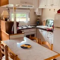 Petite maison dans la prairie, ξενοδοχείο σε Cabanac-et-Villagrains