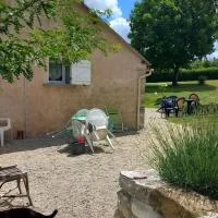 Le calme à la campagne, hotel em Besson
