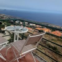 Jota Paradise, hotel cerca de Aeropuerto Internacional Cristiano Ronaldo de Madeira - FNC, Santa Cruz