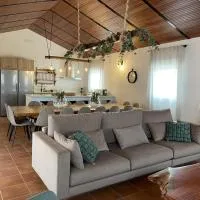 Casa rural La Alcaparra, viešbutis mieste Esicha