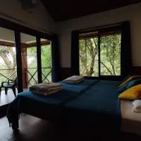 Mugilu for families and couples only, hotel di Sakleshpur