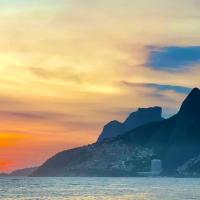 Luxo frente mar Arpoardor, hotel in Rio de Janeiro