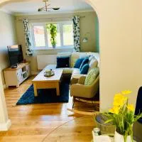 Tanglewood house Abergavenny with private parking, hotel v destinácii Abergavenny