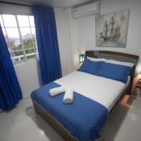 Apartamentos Chalet del Mar, kh&aacute;ch sạn ở San Andr&eacute;s