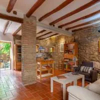 Cal Joanet, acollidora caseta a Gratallops, hotel in Gratallops