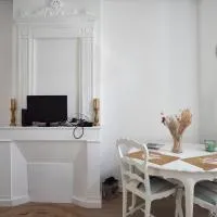Une nuit à Bord de Garonne - WIFI, hótel í Langon