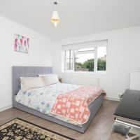 Modern 2-bedroom flat near Chelsea