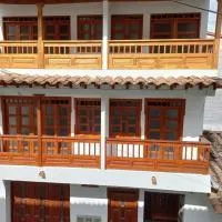 Apartamentos de 2 habitaciones cerca al parque، فندق في Támesis