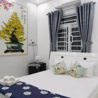 Nina homestay - Phòng tiết kiệm view Sông Hậu, hotel Ap My Quo városában