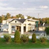 Colonie Inn and Suites, hotel din Latham