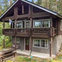 Holiday Home Sarvitupa by Interhome – hotel w pobliżu miejsca Lotnisko Jyväskylä - JYV w mieście Kangashäkki