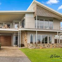 Beach House at Sellicks Beach by Wine Coast Holiday Rentals, hotel in Sellicks Beach