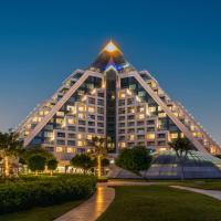 Raffles Dubai – hotel w dzielnicy Bur Dubai w Dubaju