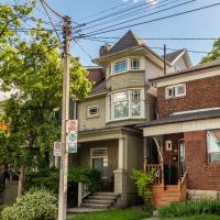 Cozy 5 Bedroom House in Downtown Toronto by GLOBALSTAY, hotell i Little Italy i Toronto
