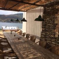 Isla Privada en Cadaqu&eacute;s de ensue&ntilde;o con 11 habitaciones dobles con ba&ntilde;o privado y piscina, hotel em Cadaqu&eacute;s