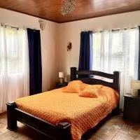 El Ensueño, hotel v destinaci Ujarrás