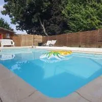 Agréable T2 avec Piscine en option, hotel a La Ferté-Gaucher