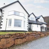 Luxury Highland Home in Scotlands' Great Glen