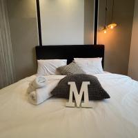 ARCORIS, MONT KIARA by MK HOME، فندق في Mont Kiara، كوالالمبور