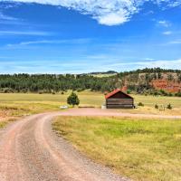 Big Country Cabin with Hiking Trails On-Site!, hotel v destinaci Hot Springs