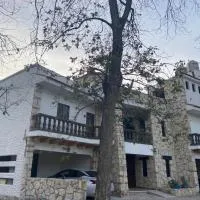 Hotel Villas La Mexicana: Tecozautla'da bir otel