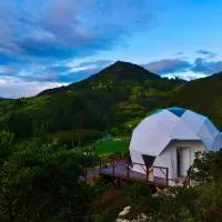 Golden Glamping & Suites, hotel v mestu Guatavita