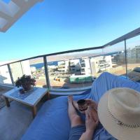 Dream house, &xi;&epsilon;&nu;&omicron;&delta;&omicron;&chi;&epsilon;ί&omicron; &sigma;&tau;&omicron; &Epsilon;ϊ&lambda;ά&tau;