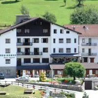 Residence Beau Sejour, hotel em Antey-Saint-André