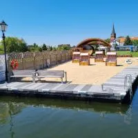 PENSJONAT SUNRISE Fishing,Kajaks,Tretboote Grill Gratis: Świnoujście şehrinde bir otel