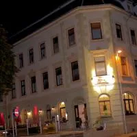 Traditionsgasthaus Goldener Löwe Riesa Restaurant & Pension, hotel Riesában