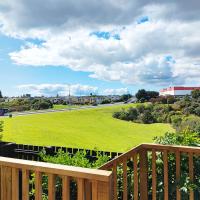 Stunning Townhouse - Walking to Botany Shopping Center