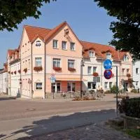 Hotel Für Dich، فندق في فارين