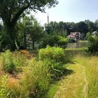 Ferienwohnung mit Wasserzugang, hotel v destinaci Lychen