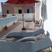 Amal house, hotel in Agadir