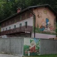 Mike's Rooms, hotel a Kobarid