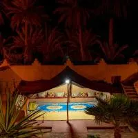 Maison etoile du desert، فندق في Tighmert