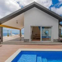 Villa Sea Colors by An Island Apart, hotel ad Arco da Calheta