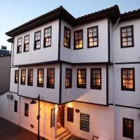 White Garden Hotel-Adult Only, hotell i Antalya
