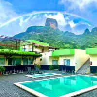 Hotel São Jorge village, готель у місті Órgãos