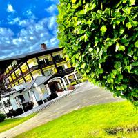 Landhotel GrünWies -Bonsai-Wellness Garni, hotell i Lohberg