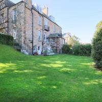 ALTIDO Lovely 4 bed house, private garden and free parking, hotel en Morningside, Edimburgo