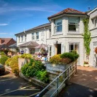 The Jug And Bottle, hotel u gradu 'Heswall'