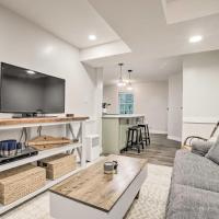 Dog-Friendly Raleigh Apartment about 5 Mi to Downtown!