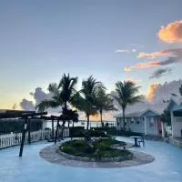 Beautiful Villa just steps away from the beach!, хотел в Джорджтаун
