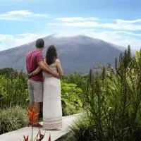 Colinas del Miravalles Hotel & Hot Springs, hotel di Guayabos